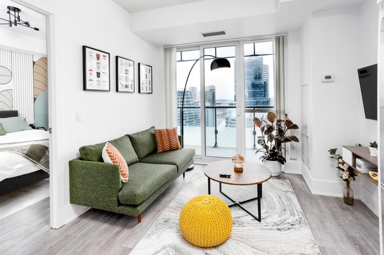 Stylish Suite At 300 Front Street W โตรอนโต ภายนอก รูปภาพ
