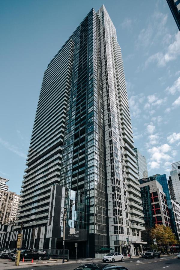 Stylish Suite At 300 Front Street W โตรอนโต ภายนอก รูปภาพ
