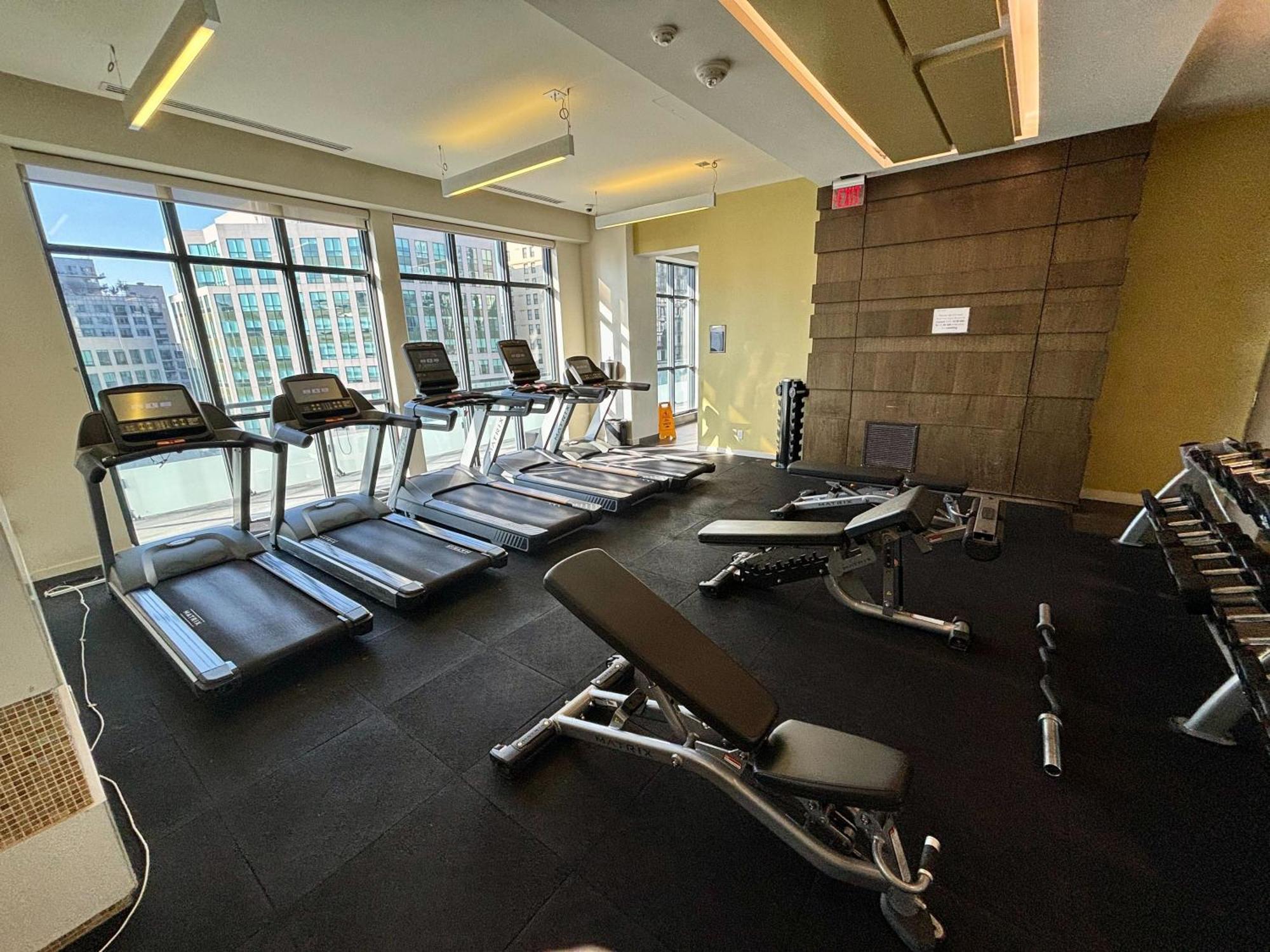 Stylish Suite At 300 Front Street W โตรอนโต ภายนอก รูปภาพ